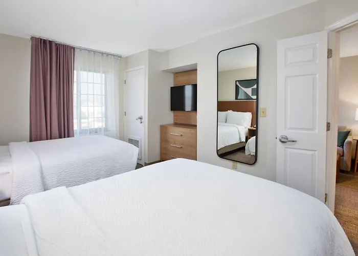 Staybridge Suites Omaha 80Th And Dodge By Ihg